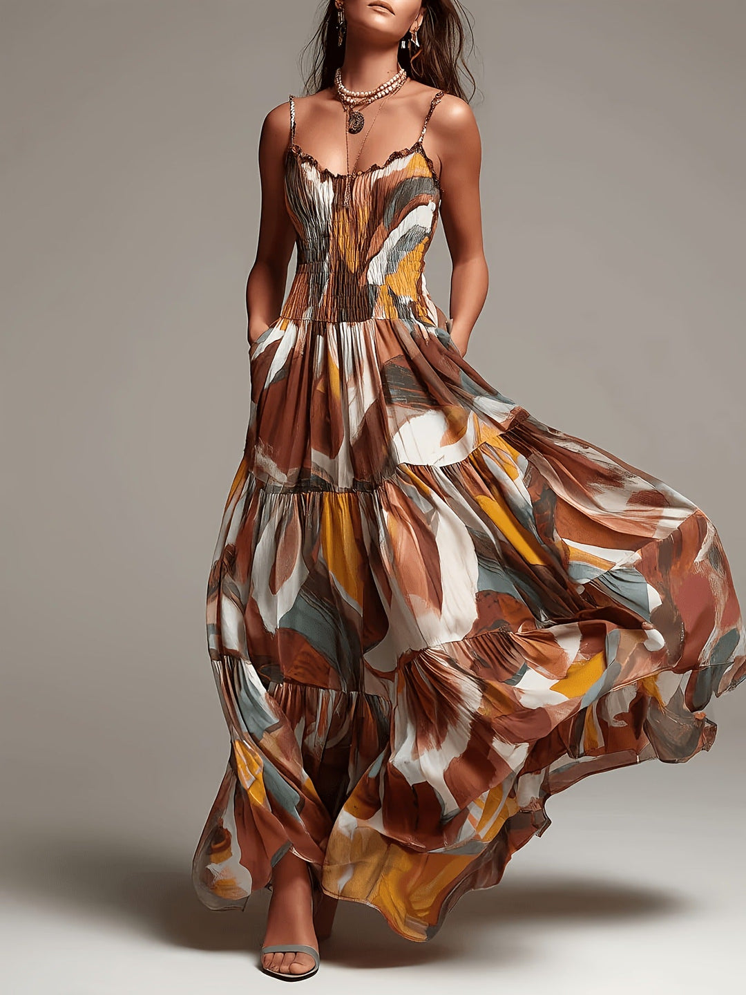 Robe Maxi à Volants Étagés et Imprimé Abstrait