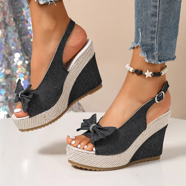 Anna Sandales Compensées en Denim