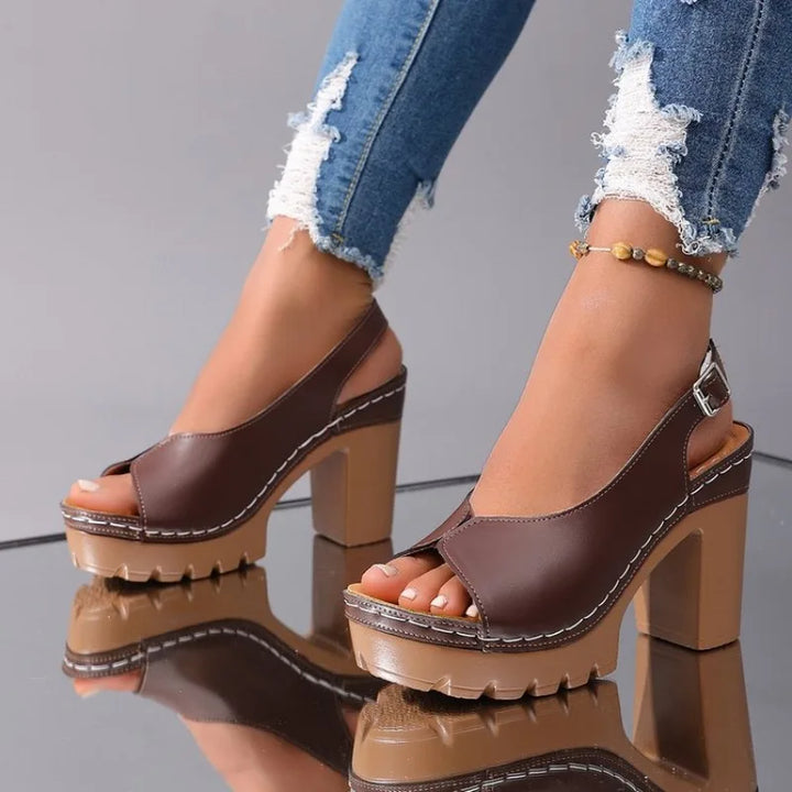Vivienne Escarpins Talon Épais