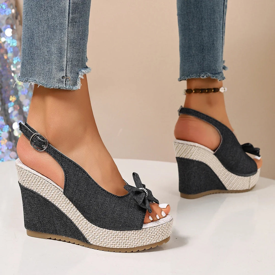 Anna Sandales Compensées en Denim