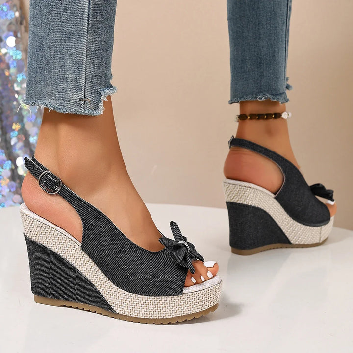 Anna Sandales Compensées en Denim