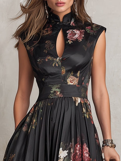 Robe Mi-Longue en Satin Plissé Noire à Fleurs, Col Cœur Ajouré