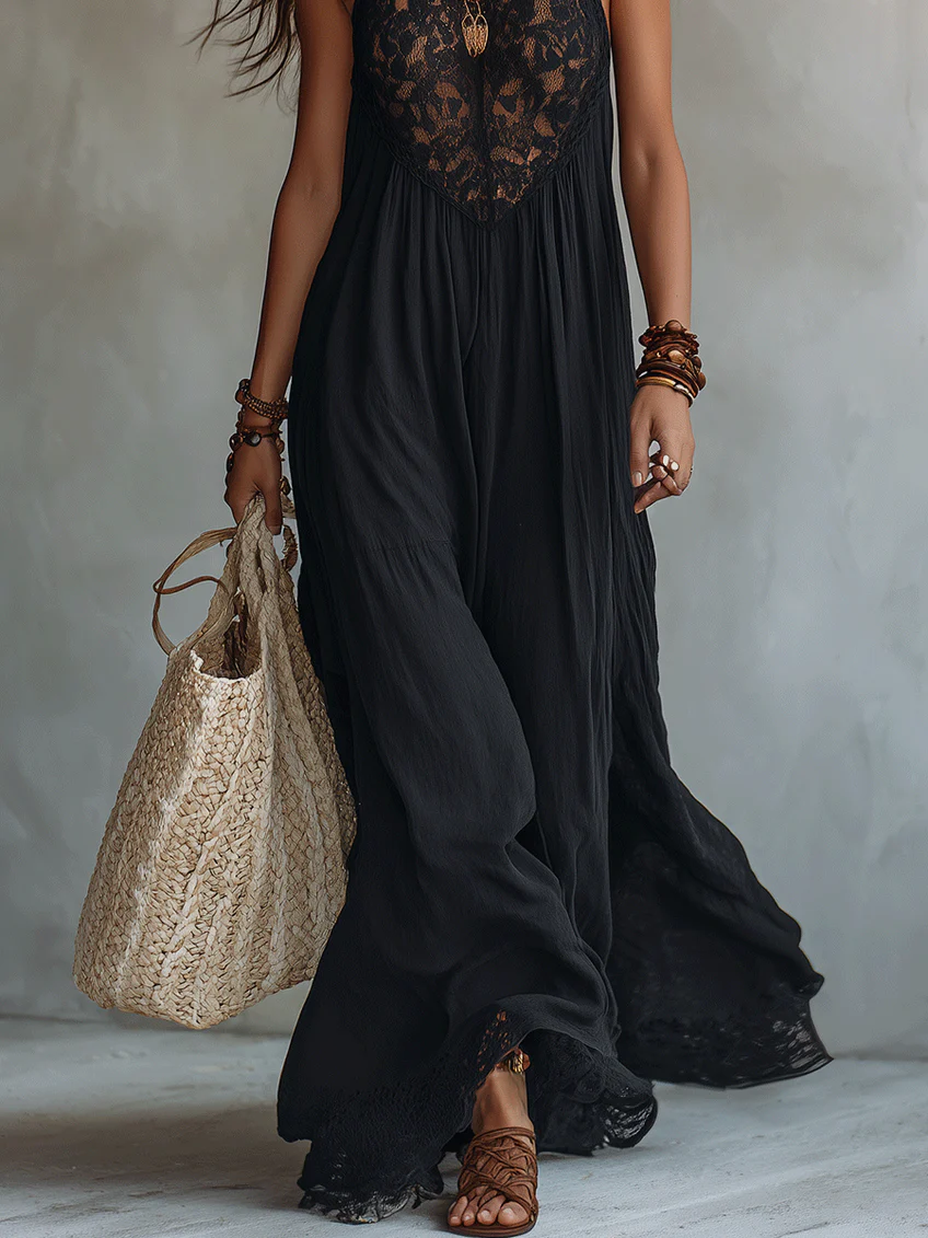 Robe Longue Bohème Noire Sans Manches, Bordée de Dentelle